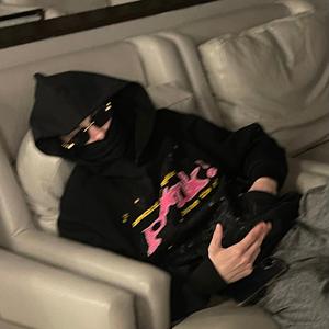 Cartier Lens (feat. Qony Beatz)