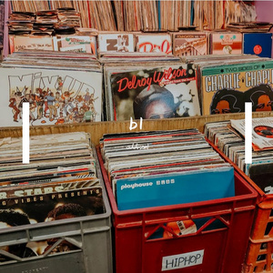 Neon Yin Yang 霓虹太极