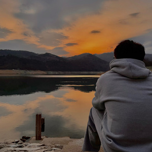 总有一天你会出现在我身边