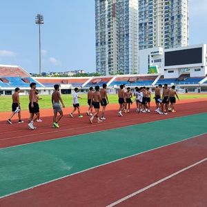 追风少年-致所有在跑道上燃烧青春的体育生