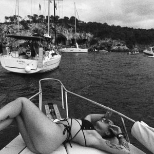 Parfumul tău (feat. Brkn)