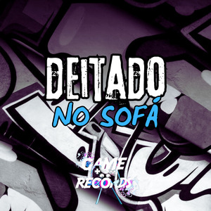Deitado no Sofá