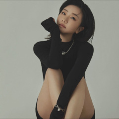 我坐在这里 (Demo)