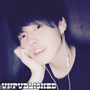 前衛的な少年少女