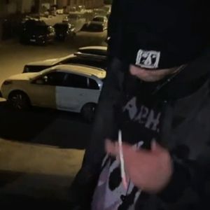 “迷失于乌当街头”