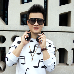 燕子（李砚弹唱）