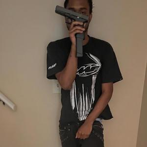 she don't like it (feat. Kynlary)