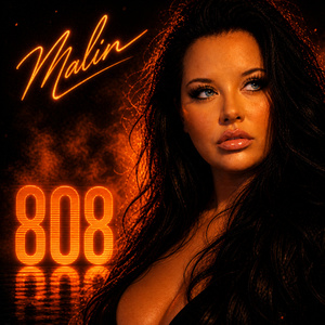 808