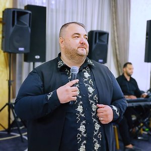 Dragostea face minuni (Live)