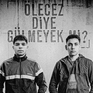 MADAGASKAR (feat. HilmiCan)