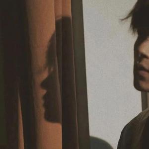 倾城一笑（翻自 艾辰）