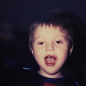 Solid Gold (feat. Amutha & Delicasteez)