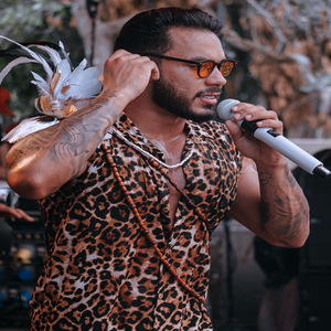 Deixa Acontecer / Tchau e Bença / Falando Segredo / Brilho de Cristal / Caraca, Muleke!