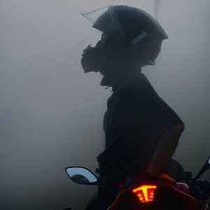 月儿照进巷子里（翻自 杨不乖）