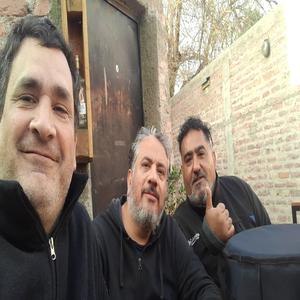 Pendex Viejos a ensayar (Live)