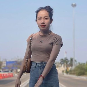 ລຳຕັ່ງຫວາຍ ສາວບ້ານນາ