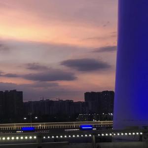 我配不上你