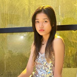 ខ្លាចយប់ងងឹត