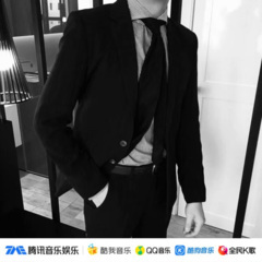 当年我铁骨峥嵘