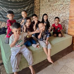 Anak Hebat Mak Rempong Squad