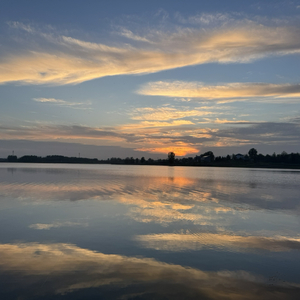 微风拂去烦恼的晴朗日.wav