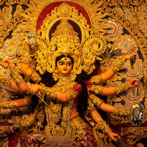 Ya Devi Sarvabhuteshu Shakti Rupena Samsthita Namastasyai Namastasyai Namastasyai Namo Namaha 108 Times
