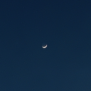 在 夜 晚 时 分 带 你 一 起 逃 离 这 个 疯 狂 世 界.wav