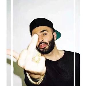 Ta只是爱上了爱着你的那个自己