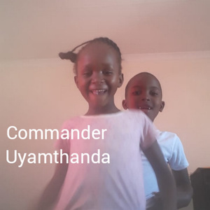 Uyamthanda