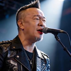 半生负了旧少年