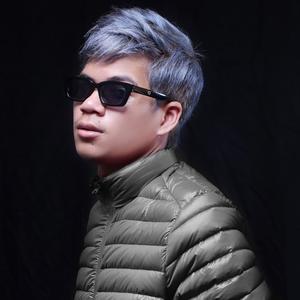 កុំទ្រាំស្នេហ៍អ្នកក្រដូចបង Kom trom sne neak kro doch bong