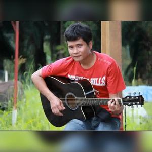 poe karen song htoo wah 'we miss you'