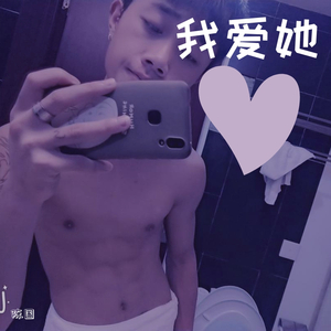 我爱她-陈国