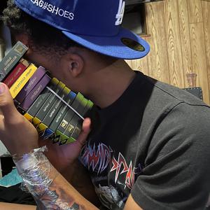 932 (feat. Real2030Tone)