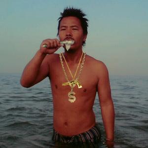 全宇宙都没有人比我帅（CLEAN)