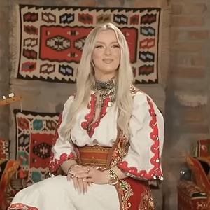 E mire boll po del ne bashqe