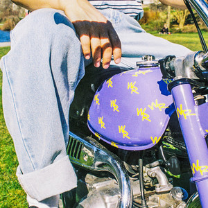 leave me alone (LA demo)