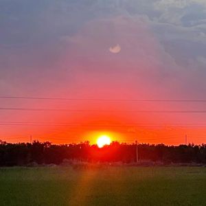 像太阳照亮着我一样温暖（Prod by SCORPION）