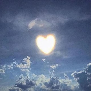 『你和我在夕陽下奔跑』