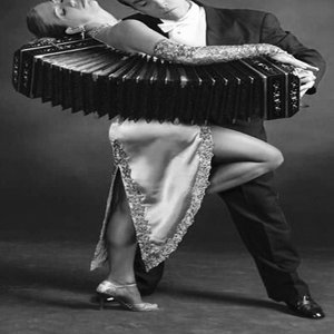 Sombras De Buenos Aires