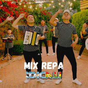 Intro / Colegiala / Traigo una rosa / Bonita y Mentirosa / Se volo para el cielo / Loquito por ti