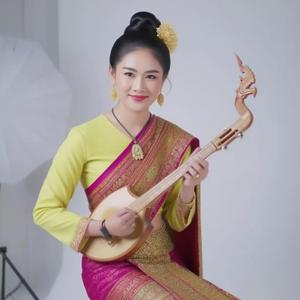 เสียงพิณเพราะๆ