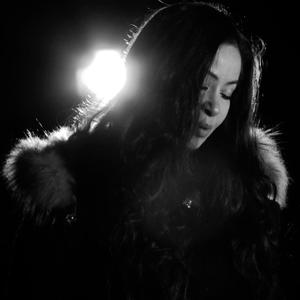 Ég hugsa heim (feat. Íris Lind Verudóttir)