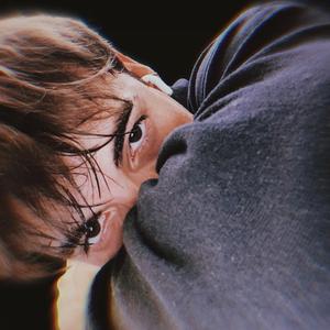 Bolesť Túžba Strata (feat. BENNY TRAY)