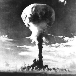 ДРОПНУЛ БОМБУ