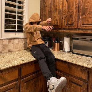 Addictions (feat. KKloudd)