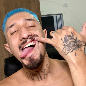 Ela Não Manda Ela Obedece