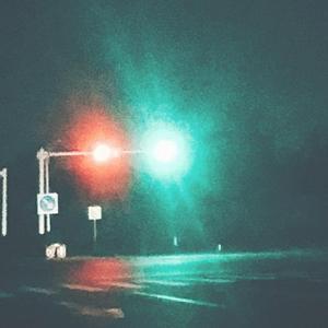 王俊，把油门踩到底，冲过去，对！