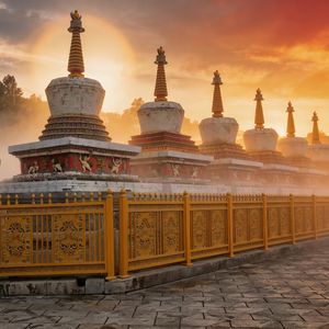 塔尔寺·金顶佛光