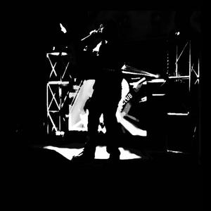 Q.N.L.S. (feat. Mister 808)